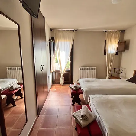 Πανσιόν Cabraberry Cabra de Mora